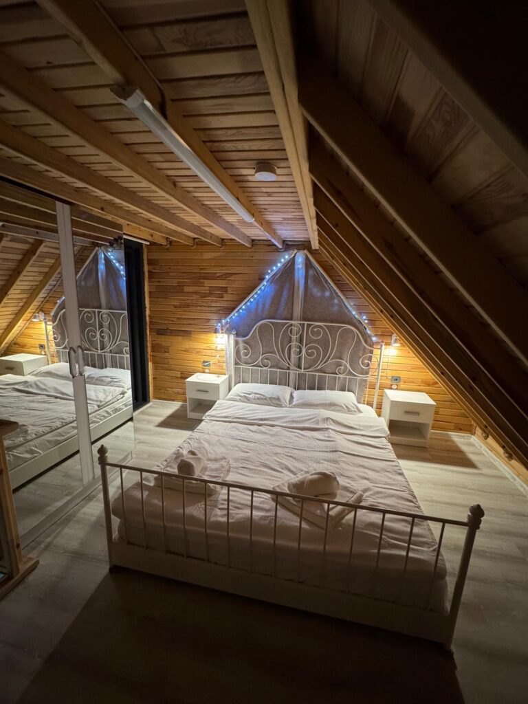 3d459ef3-0e53-43ce-ac68-ce528329513e