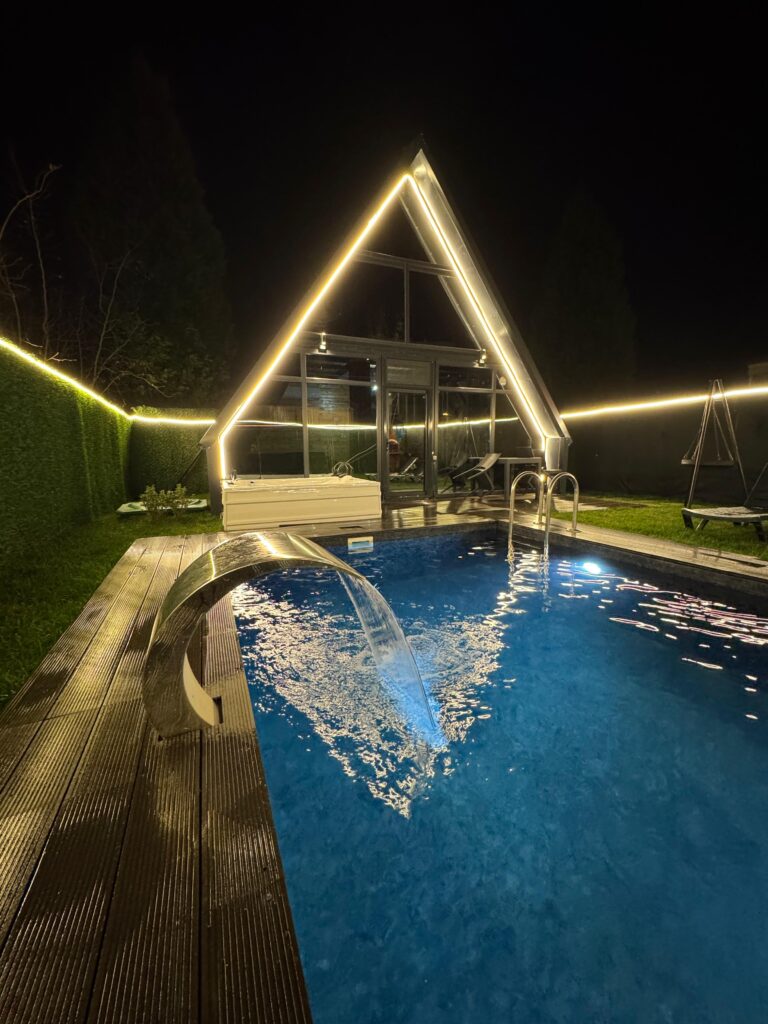 a04b6a89-fcb3-46bb-90f9-d4a467a7ce7b